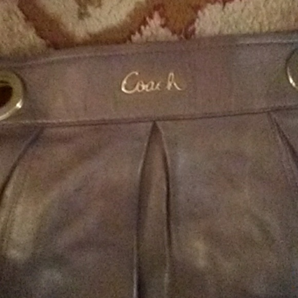 Coach purse - Picture 3 of 3